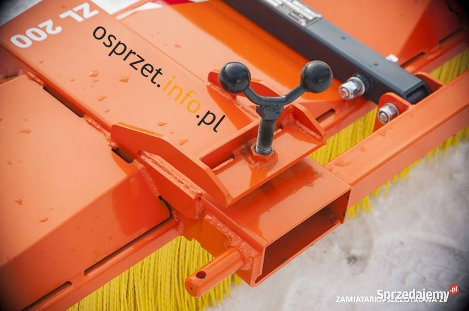 Zamiatarka szczotkowa ZL 200 z mocowaniem TUZ Opole