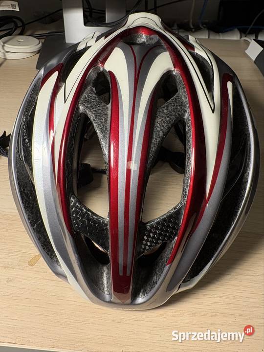 Kask rowerowy Giant