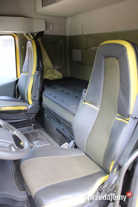 Ciagnik 6x4 160 tonowy Volvo FH 660 Warszawa