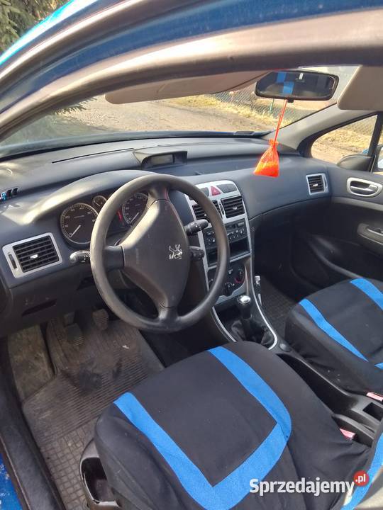 Sprzedam Peugeot 3072001 14 benzyna benzyna warmińsko-mazurskie