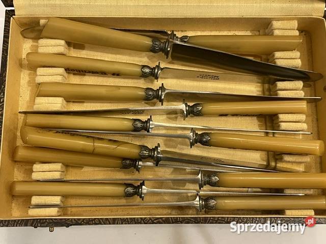 Komplet historycznych noży z okresu II wojny Kraków sprzedam