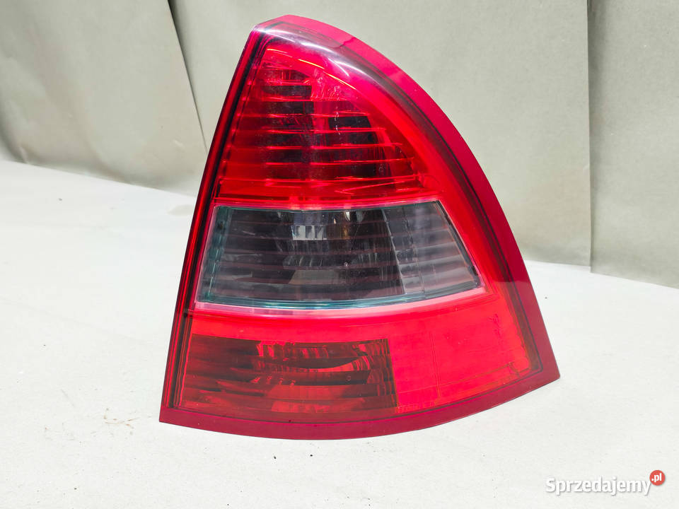 Lampa Prawa Prawy Tył Hatchback CITROEN C5 II Kąty Wrocławskie