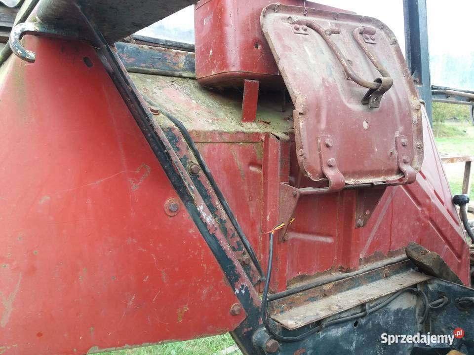 Błotnik lewy Ursus C 385 902 Tomaszów Lubelski
