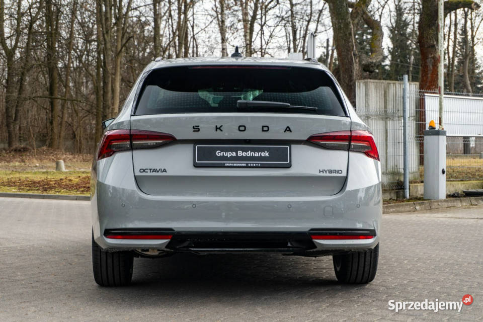 koda Octavia Combi Sportline 15 TSI mHEV 150 DSG ESP sprzedam