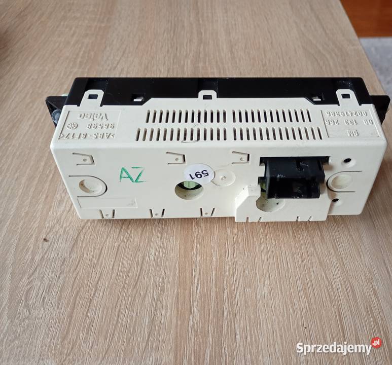 ZEGAREK WYŚWIETLACZ 09133266 OPEL ASTRA II 9809R osobowe sprzedam