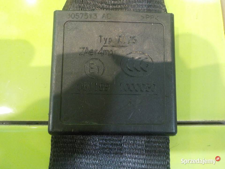 AUDI A1 8X 11r pas bezpieczenstwa lewy przod mazowieckie Suków sprzedam