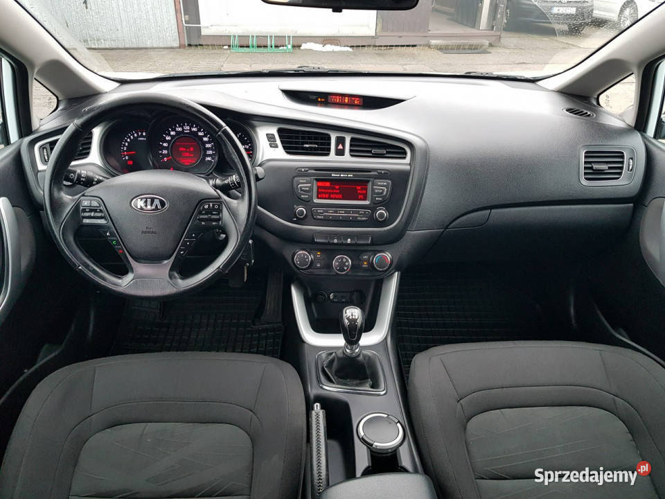 Kia Ceed 14 Benzyna Klima Zarejestrowany biały Kia Włocławek