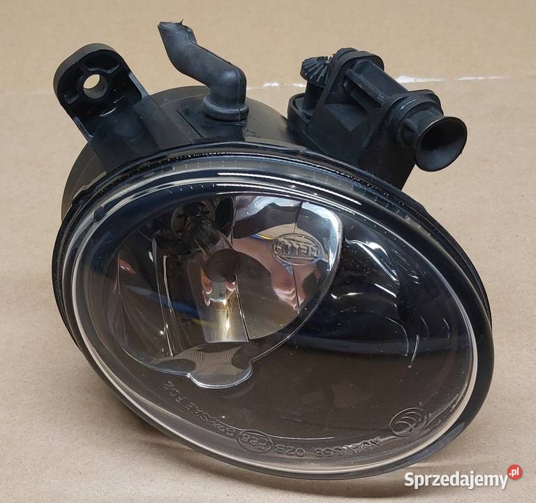 HALOGEN PRAWY AUDI A4 B8 A6 C6 LIFT 8T0941699B Mielęcin