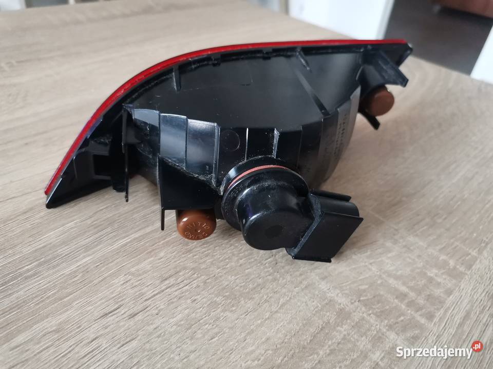 JEEP COMPAS II NOWY PRAWY HALOGEN TYŁ 52207001 Międzychód