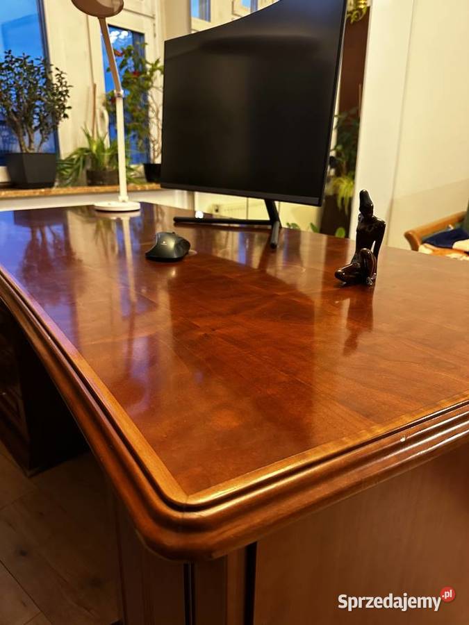 Piękne biurko kancelaryjne dyrektorskie orzech śląskie Bytom
