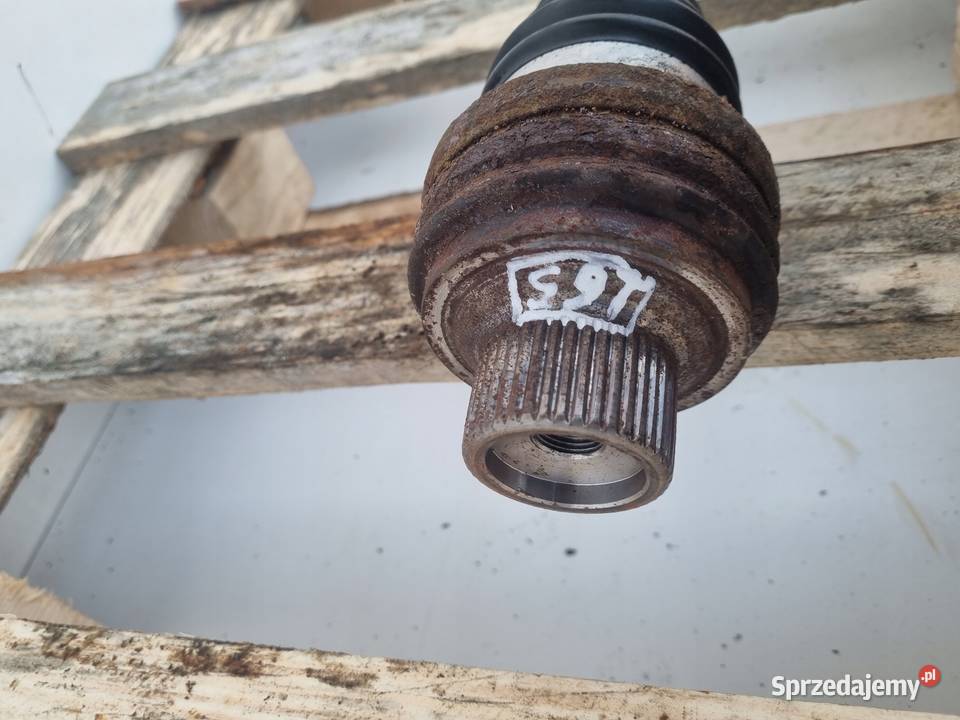 PÓŁOŚ Audi A4 B8 20 TDI LEWA TYLNA półośka lewy osobowe Półosie Chełm sprzedam