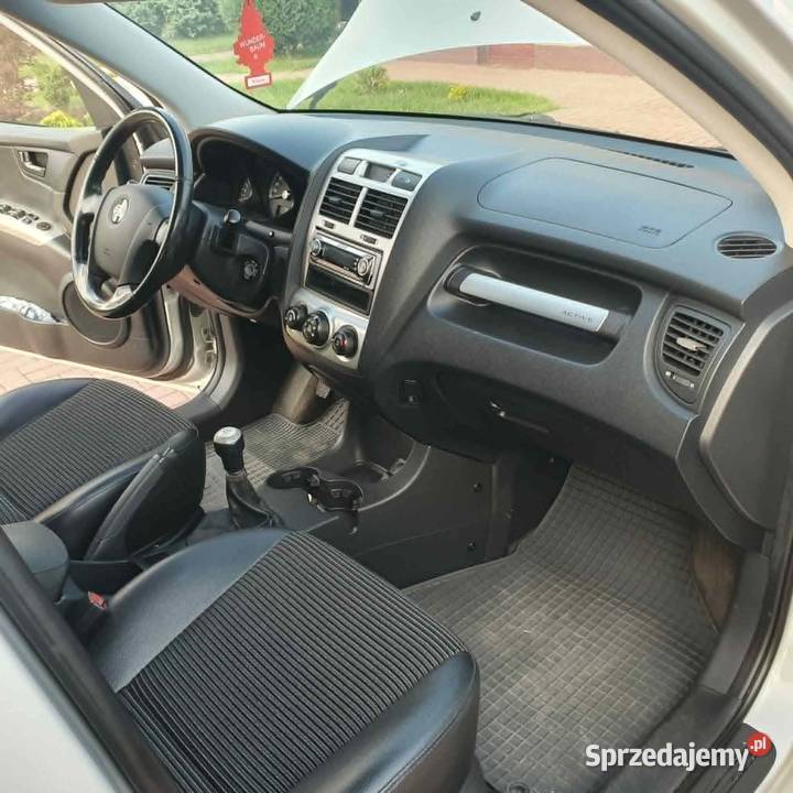 Sprzedam Kia Sportage Rok produkcji 2005