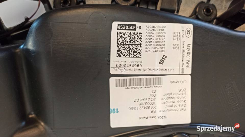 MERCEDES C W205 BOCZEK TAPICERKA DRZWI PRAWY TYŁ dolnośląskie