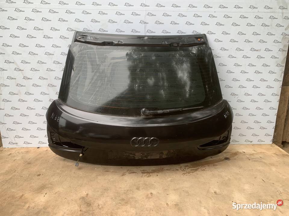 AUDI A1 8X klapa tył osobowe Kielce sprzedam