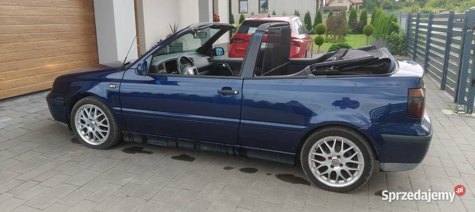 Volkswagen golf cabrio 18 Samochody osobowe Krzeszów
