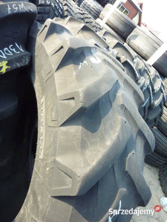 Opona używana rolnicza 42070R30 PIRELLI TM700