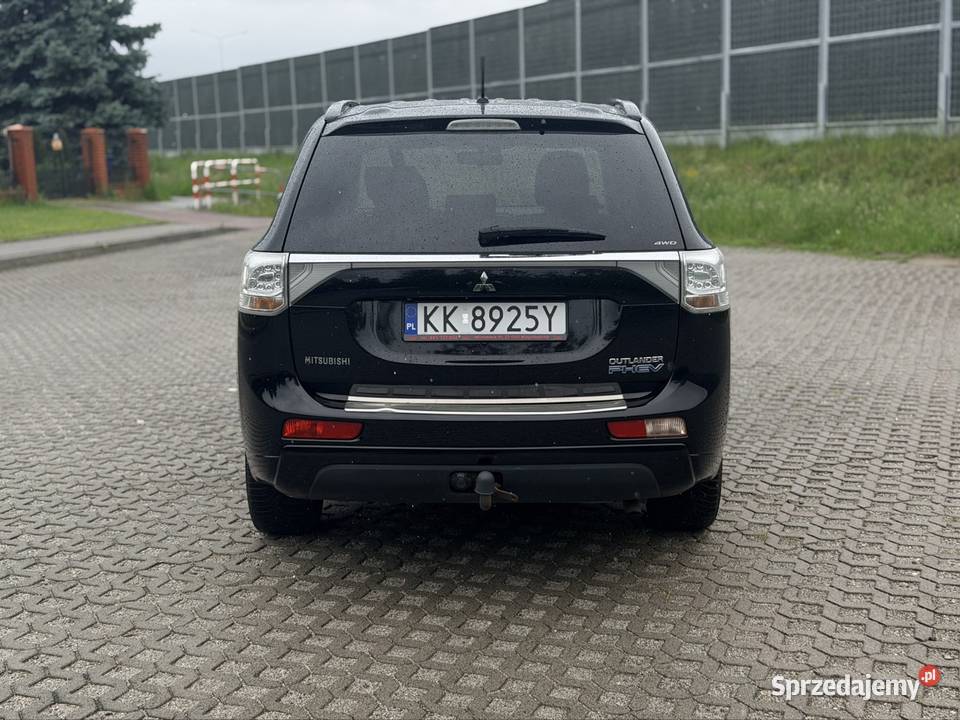 Mitsubishi Outlander PHEV PlugIn Hybrid 4x4 relingi dachowe małopolskie