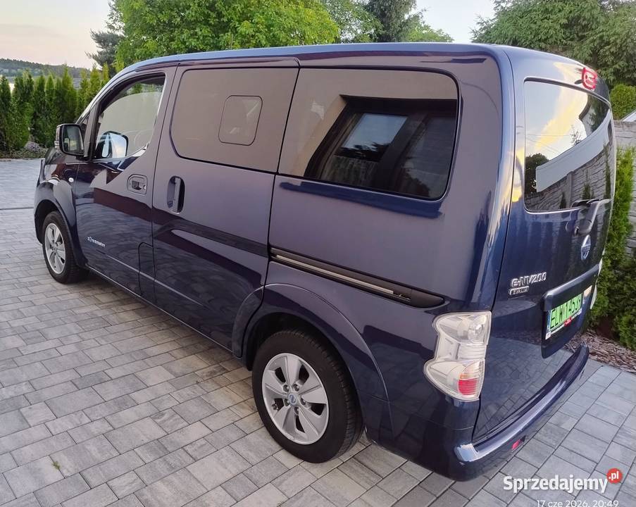 Nissan eNV 200 7osobowy bezwypadkowy Rok produkcji 2017 Nissan Kalisz