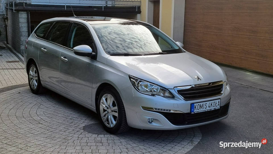 Peugeot 308 SW 16 HDI Navi Serwis Panorama VAT marża