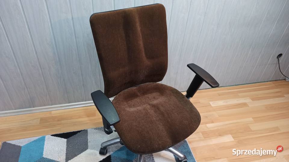 Fotel biurowy obrotowy Kulik System Business Myślenice