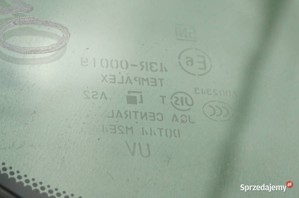 SZYBA KAROSERYJNA PRAWA TYŁ TYLNA INFINITI Q70 wielkopolskie Nowy Tomyśl