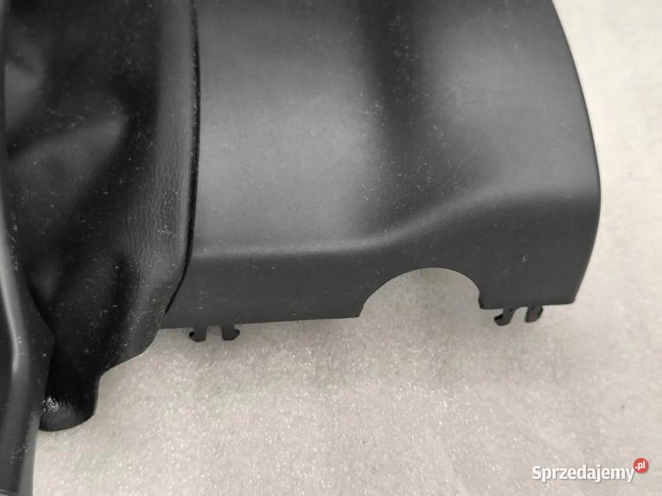 OSŁONA KOLUMNY SKODA OCTAVIA II 3T0858565