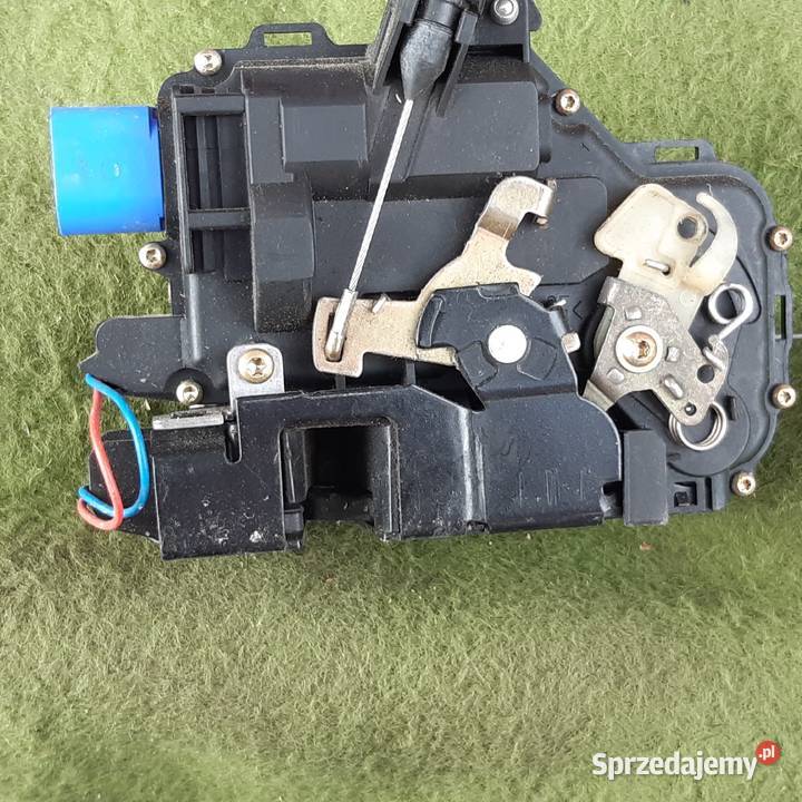 zamek drzwi Fabia 3B1837015AM LEWY3B1837016BQ zachodniopomorskie Dębno sprzedam