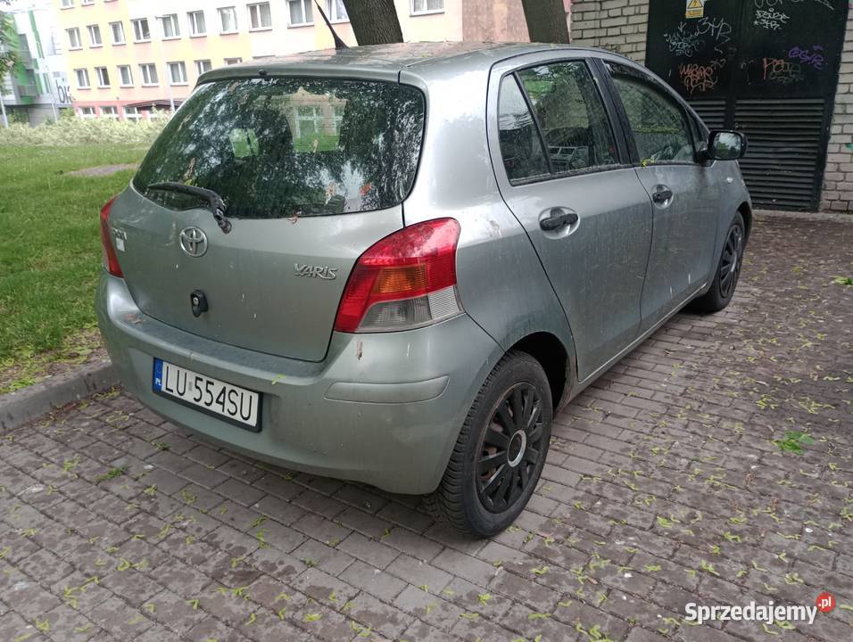 Toyota Yaris 13 2009r sprzedam