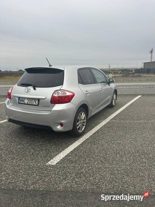 Toyota Auris 20 TDI 2011 gniazdo SD Tłuszcz