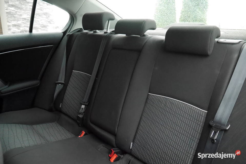 Toyota Avensis 2012 Polski salon 16 benzyna Avensis