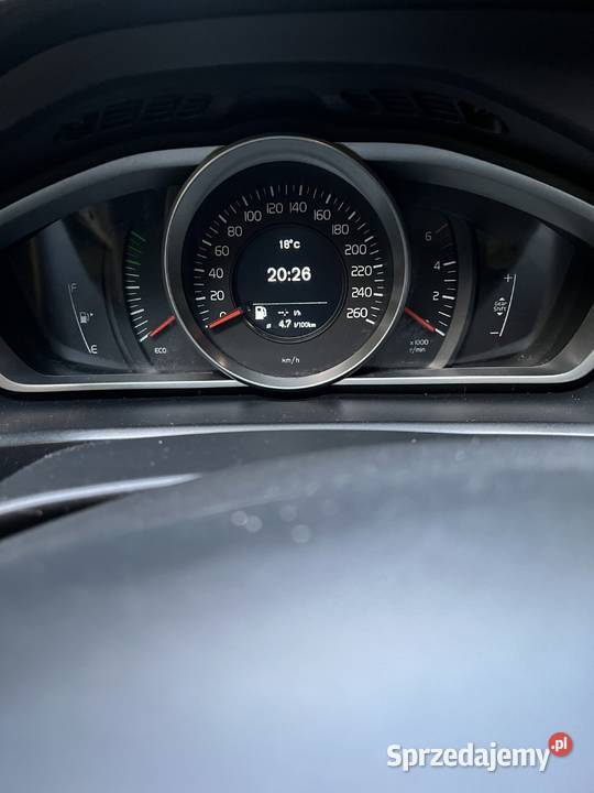 Volvo V40 D2 DriveE Momentum warmińsko-mazurskie sprzedam