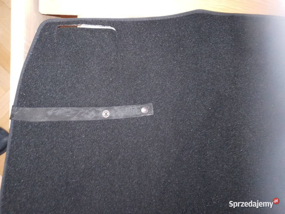 Mata bagażnika z pokrowcem Ford Focus kombi Warszawa