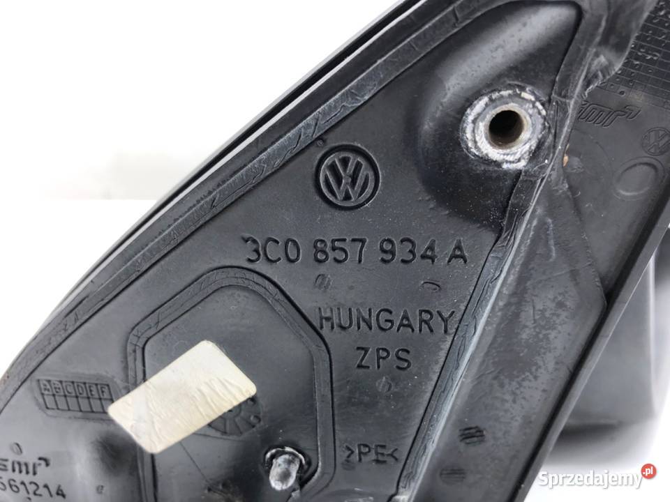 LUSTERKO PRAWY VW PASSAT B7 SedanLimuzyna 1015 osobowe sprzedam