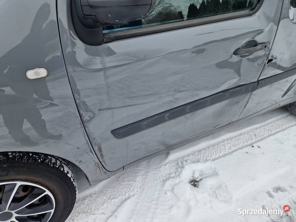 Renault kangoo 2017 uszkodzony Bychawa