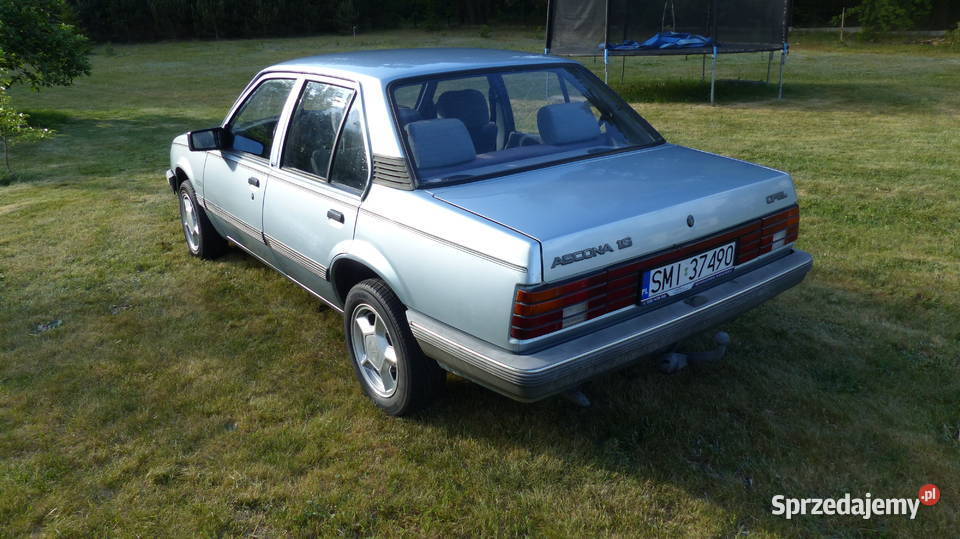 Opel Ascona Touring mały przebieg lokata Wieluń