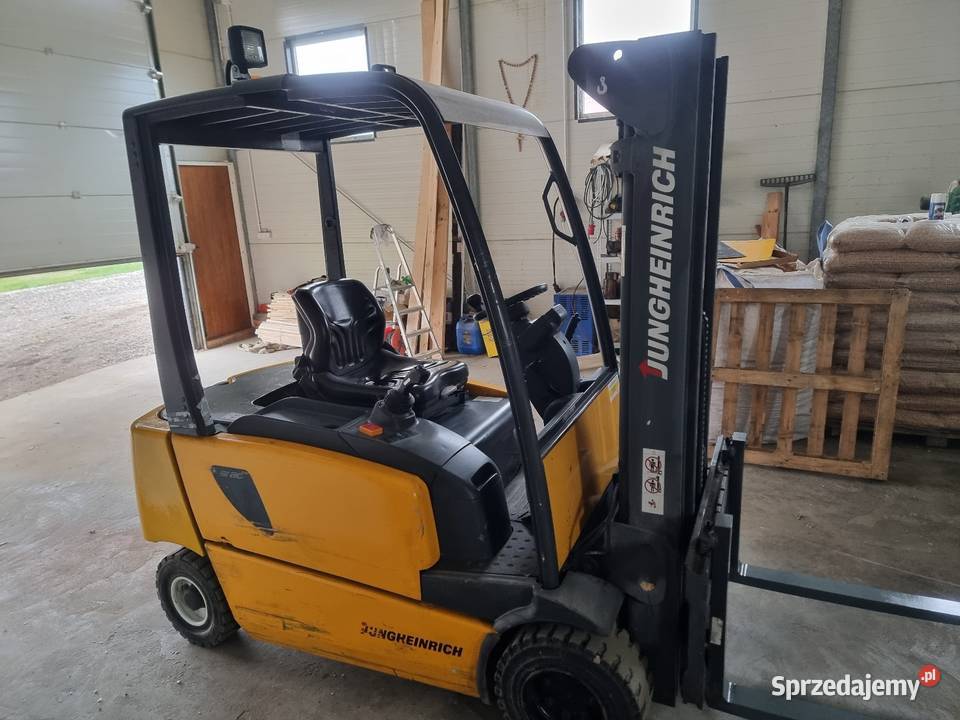 Wózek widłowy Jungheinrich EFG 320 wolny skok Jungheinrich Stara Olszówka