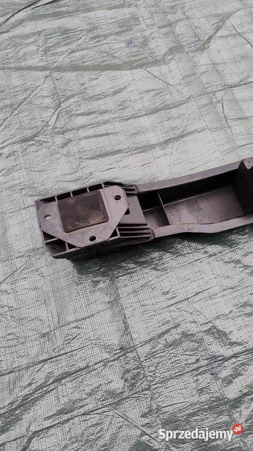 Fiat 500 Tylna belka zderzaka wzmocnienie Obrzycko