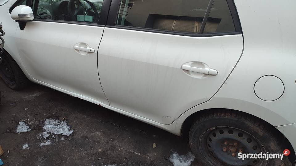 TOYOTA AURIS 1 LIFT 0912 DRZWI PRZOD TYL PRAWE świętokrzyskie Włoszczowa