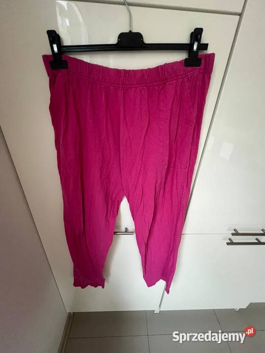 Komfortowe różowe legginsy dresy XLXL różowy