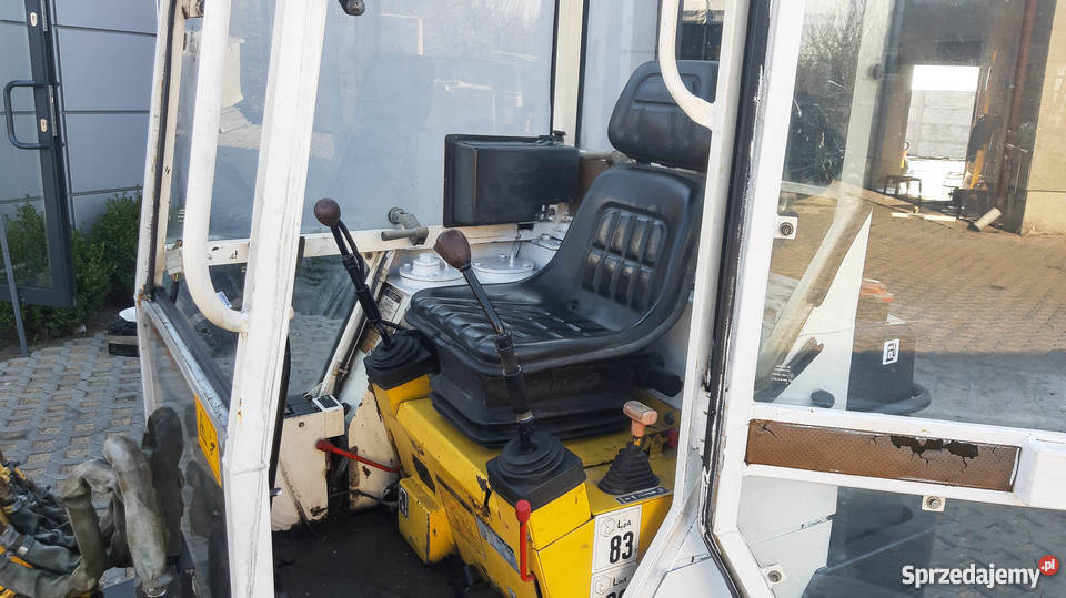 Minikoparka Yanmar B17 Mini Koparka Kubota Kutno