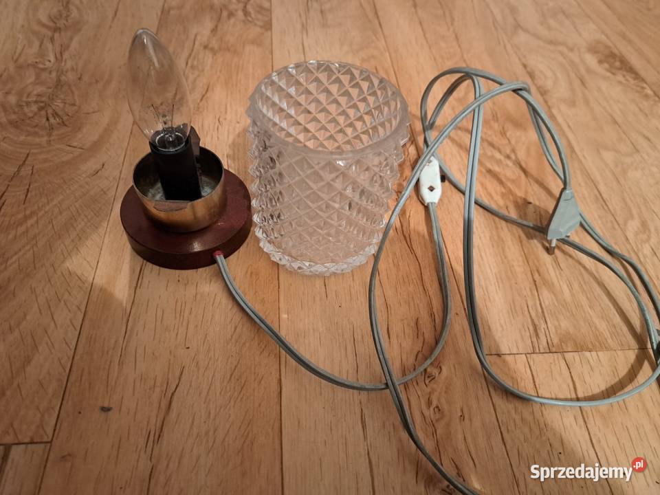Retro lampka nocna z1967 roku firmy Pokrok Lubań