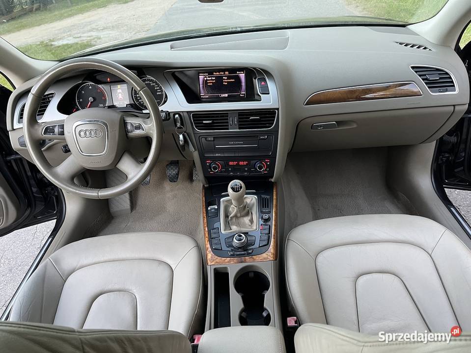 AUDI A4 20 TDI JASNE SKÓRYBIXENONLEED