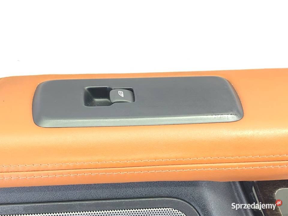 BOCZEK DRZWI PRAWY PRZÓD LAND ROVER RANGE ROVER