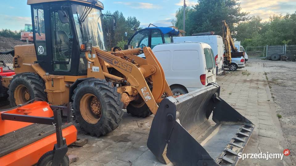 Ladowarka case 221 b zamiana Koparko ładowarki lubelskie Tomaszów Lubelski