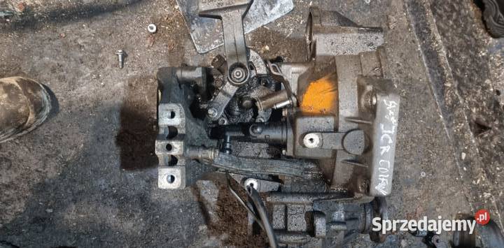 skrzynia biegów 19 tdi 5biegów JCR golf V a3 8p Bodzentyn