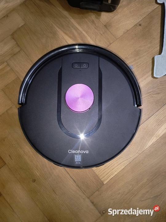 Robot Sprzątający Cleanova W15 ze stacją