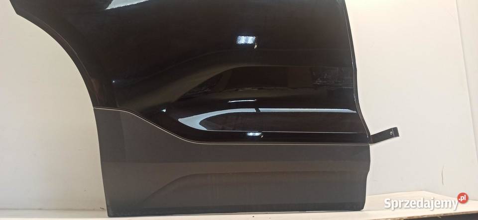 VOLVO XC40 DRZWI PRAWY TYŁ 2023 717 sprzedam