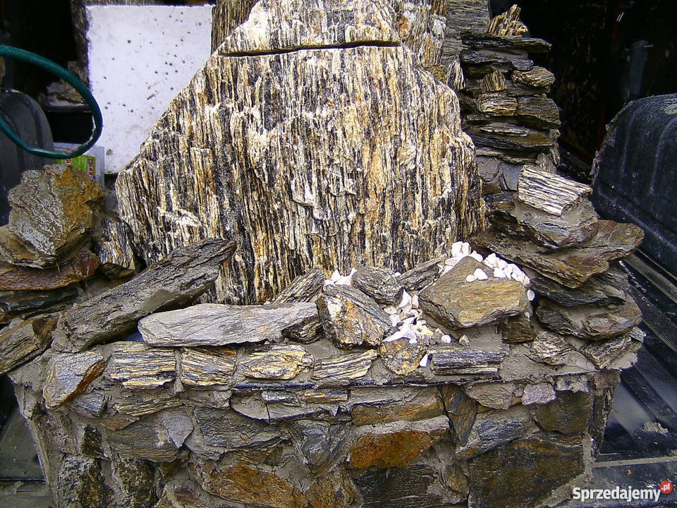 Fontanny ogrodowe z kamienia dolnośląskie Oleśnica