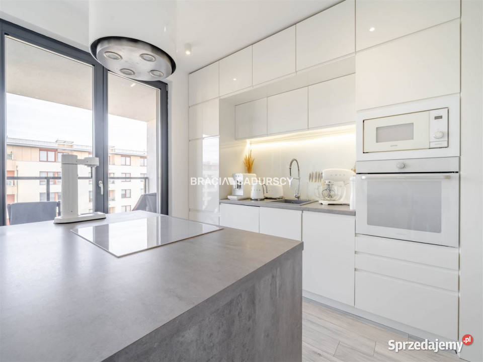 Mieszkanie Kraków Czerwone Maki 65m2 4 pokojowe