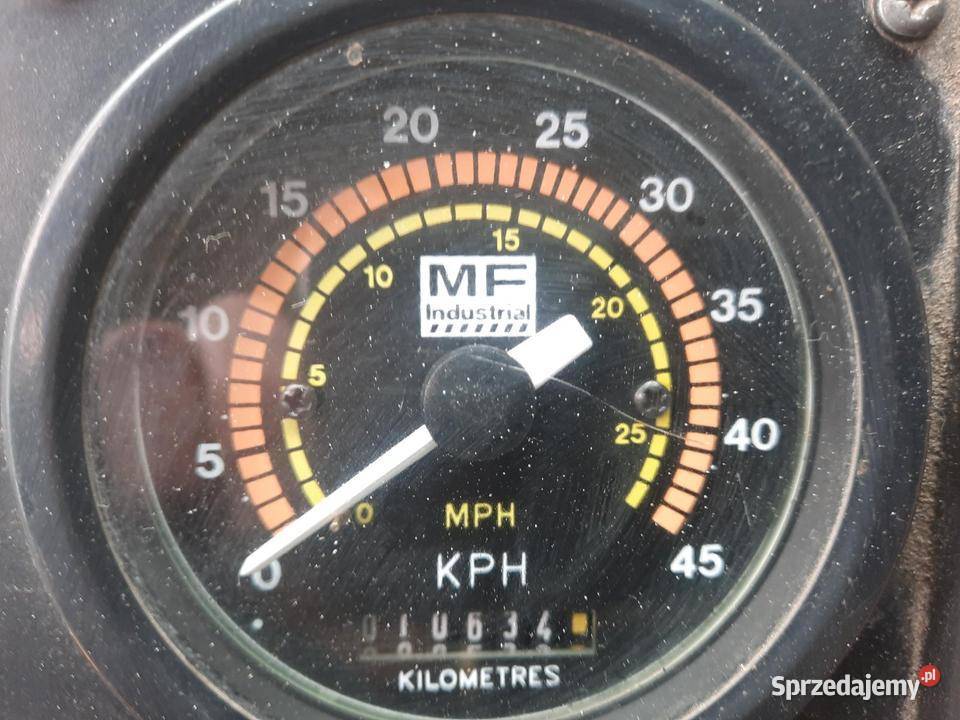 Fermec MF 750 koparko ładowarka Łopienno